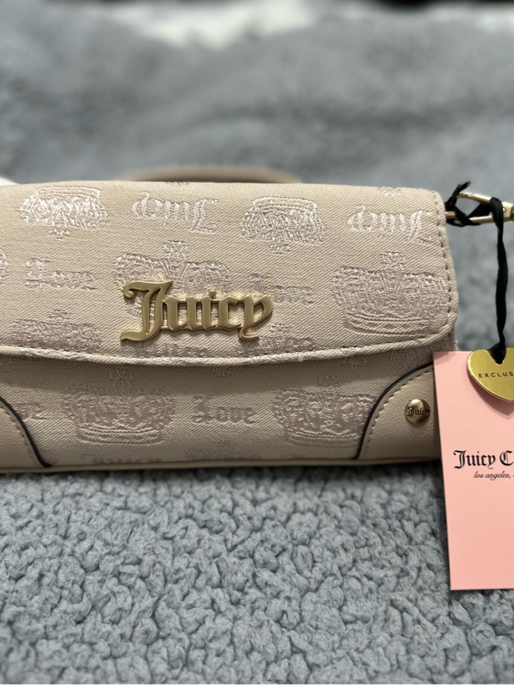 Juicy Couture Wristlet Cream Monogram Logo Clutch NWT Gold Hardware